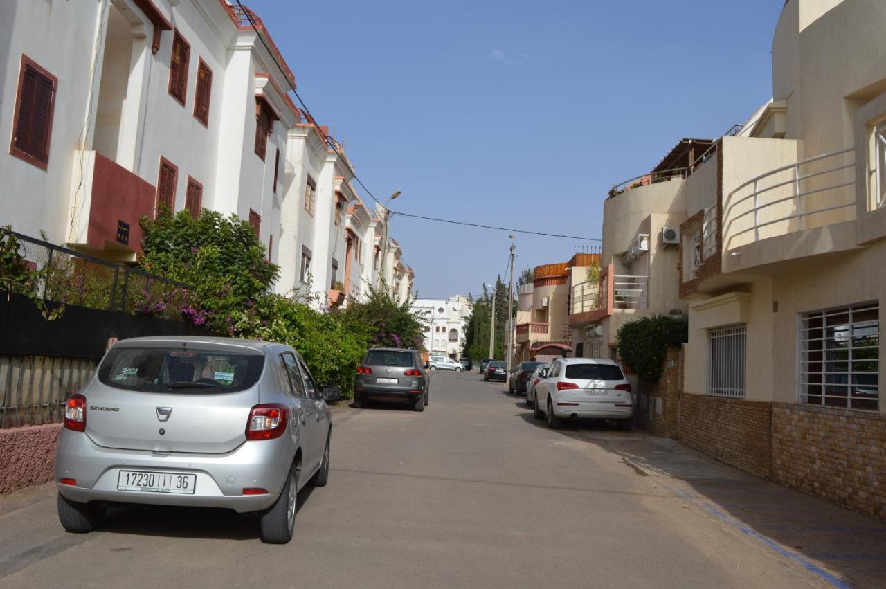 Appartement Ideal Riad Al Salam A 8 Minutes De La Plage Du Centre Ville,Wifi Et Parking Gratuits Агадир Екстериор снимка